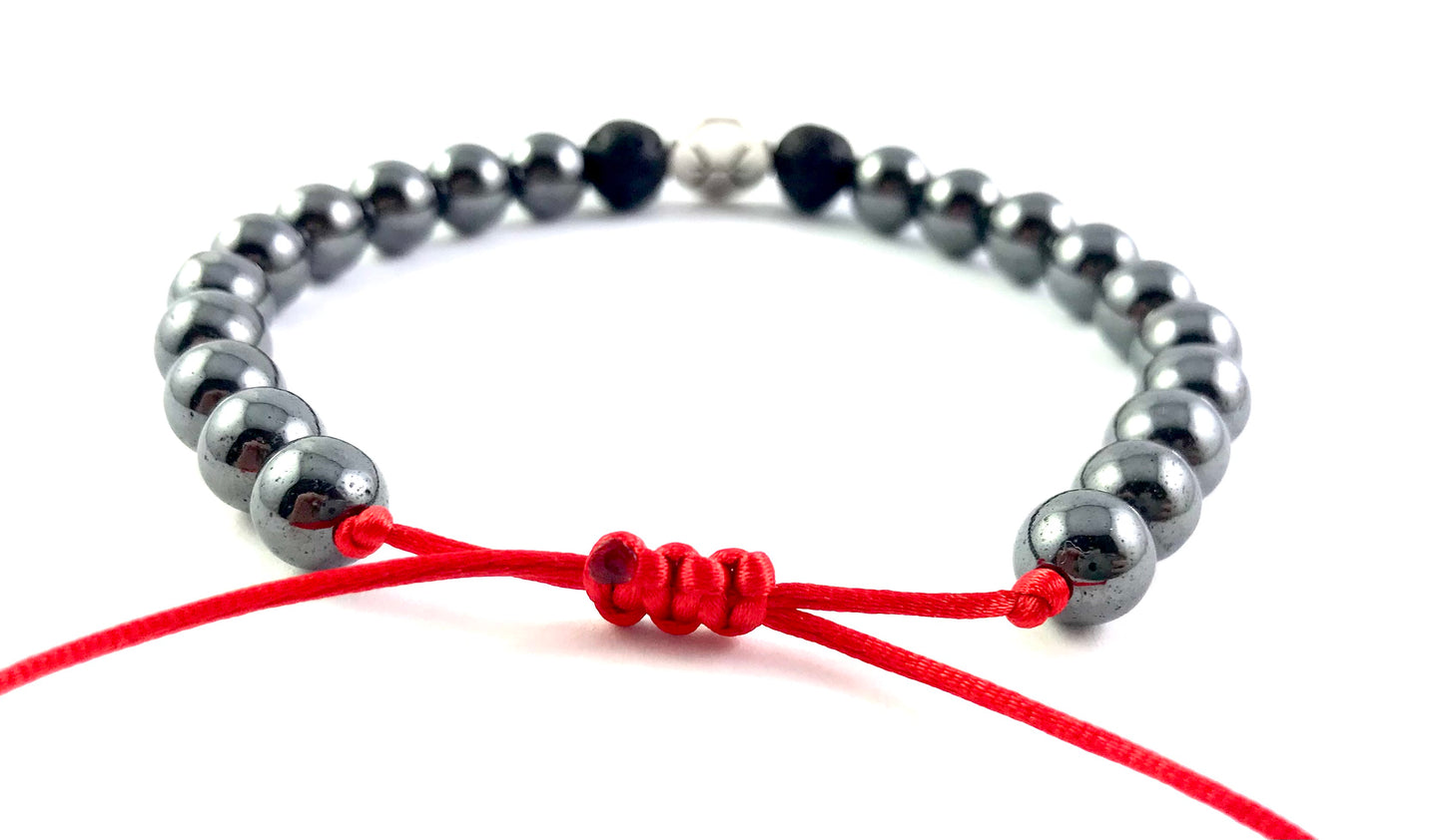 Náramok z minerálov zverokruh Hematit a Lávový kameň 8 mm červená šnúrka-Bracelets-DIARAfashion-Dámsky-Vodnár-DIARA.sk