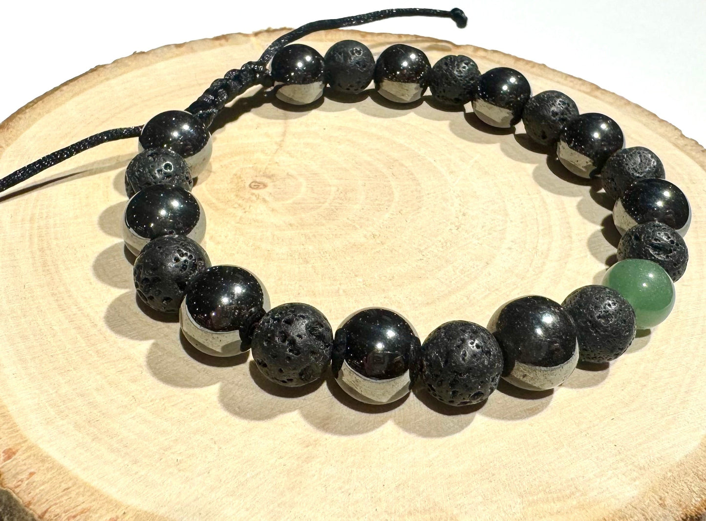 Pánsky náramok z minerálov Lávový kameň, Hematit a Zelený Avanturín na čiernej šnúrke-Bracelets-DIARA.sk-DIARA.sk