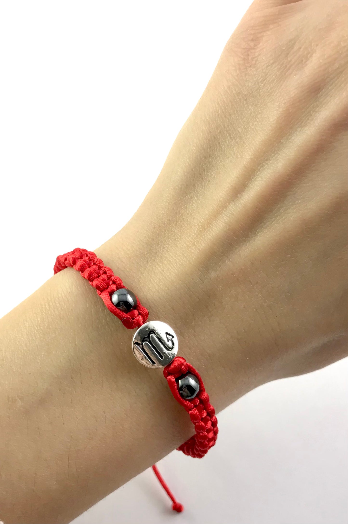 Pletený náramok zverokruh s Hematitom červený-Bracelets-DIARAfashion-Dámsky-Vodnár-DIARA.sk