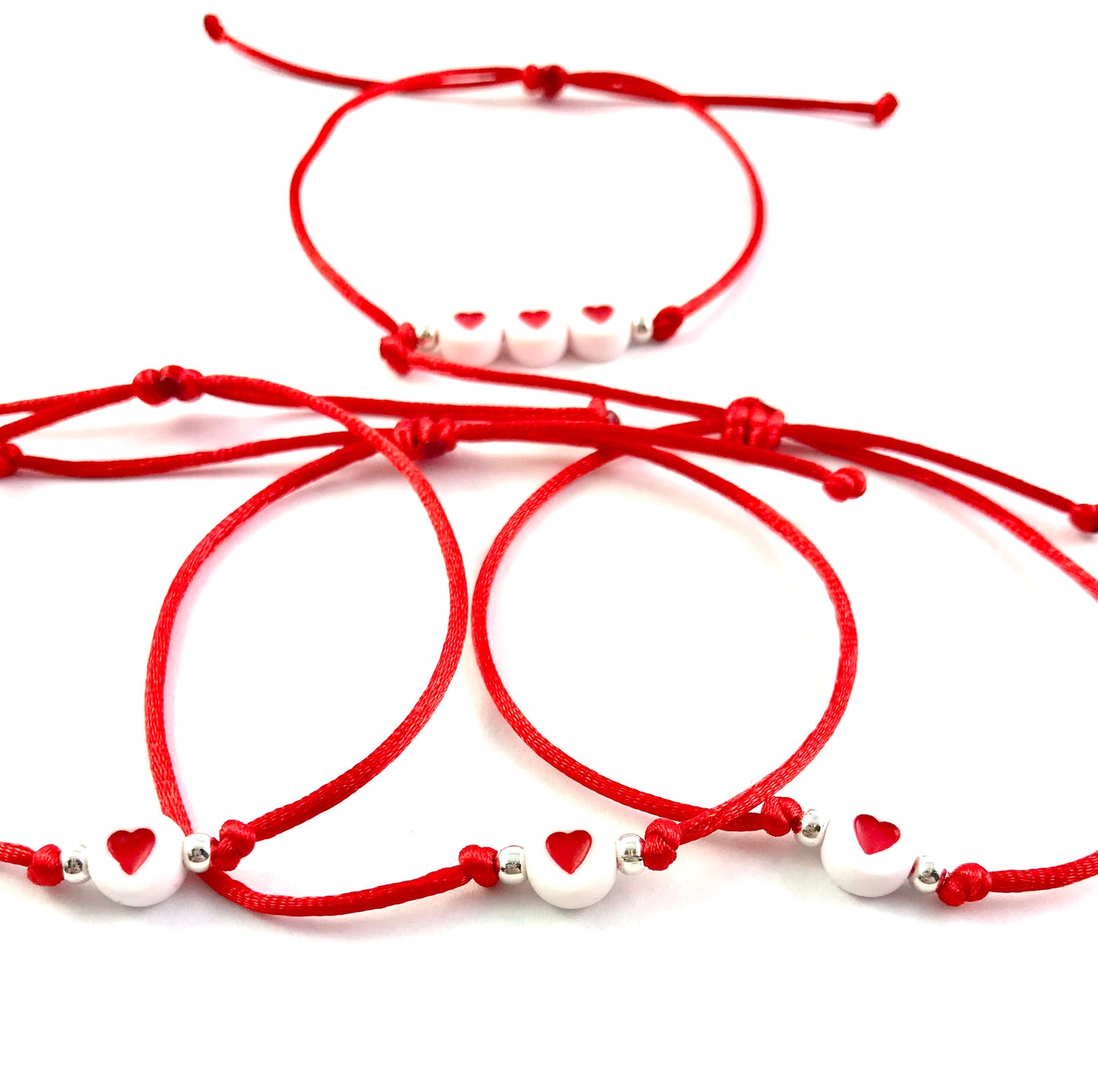 Šnúrkové náramky set 4 ks červené so srdiečkami-Bracelets-DIARAfashion-DIARA.sk