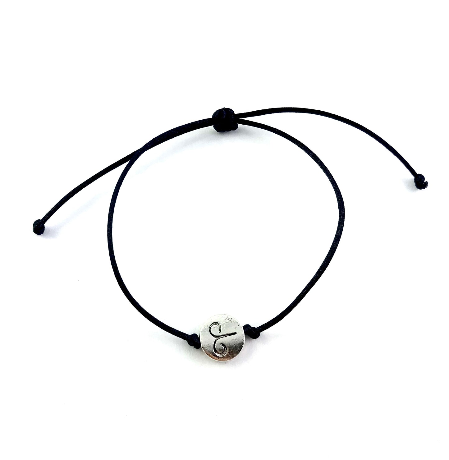 Tenký šnúrkový náramok zverokruh čierny-Bracelets-DIARAfashion-Dámsky-Vodnár-DIARA.sk