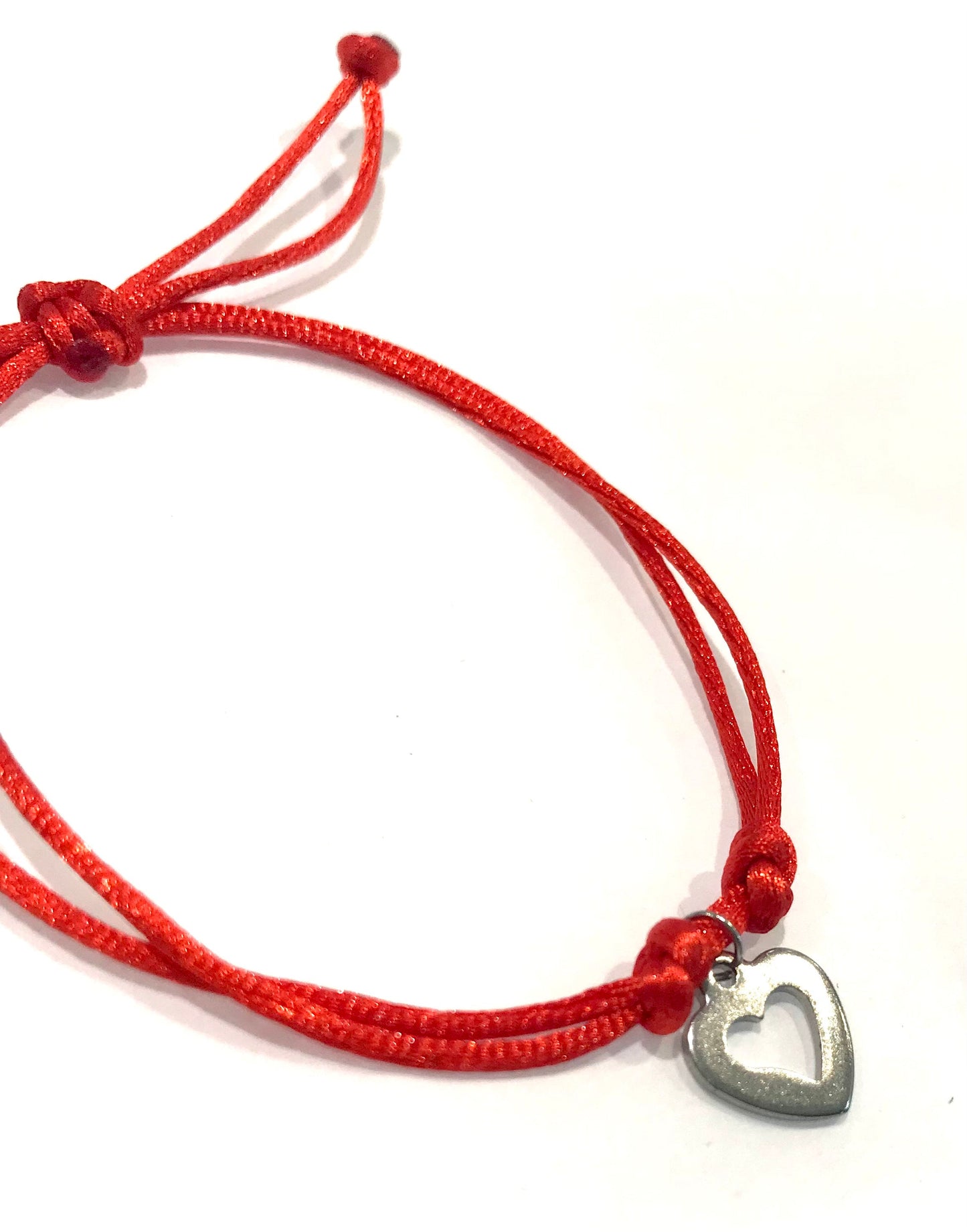 Dámsky šnúrkový náramok s príveskom srdce z chirurgickej ocele-Bracelets-DIARAfashion-Červený-DIARA.sk