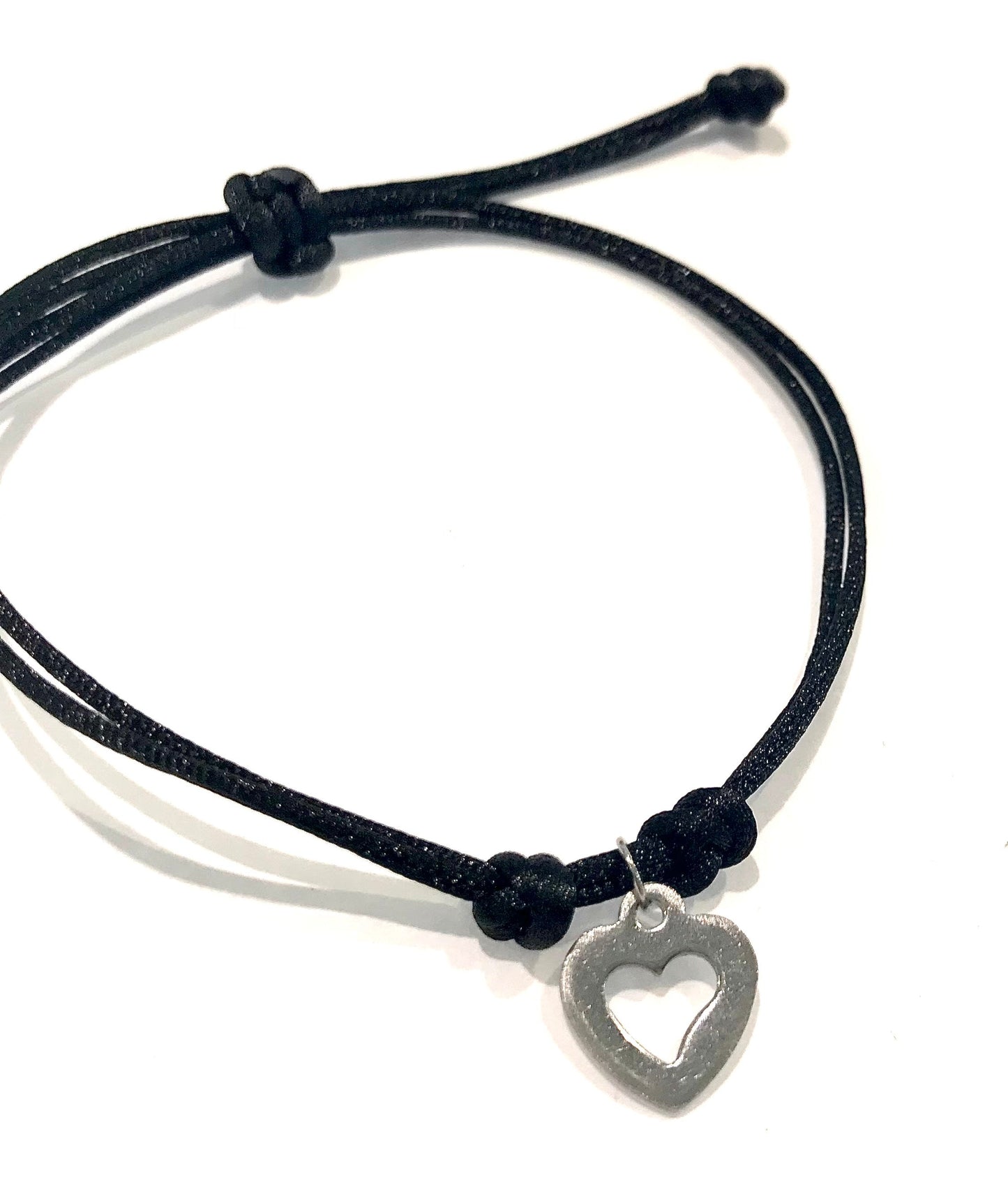 Dámsky šnúrkový náramok s príveskom srdce z chirurgickej ocele-Bracelets-DIARAfashion-Červený-DIARA.sk