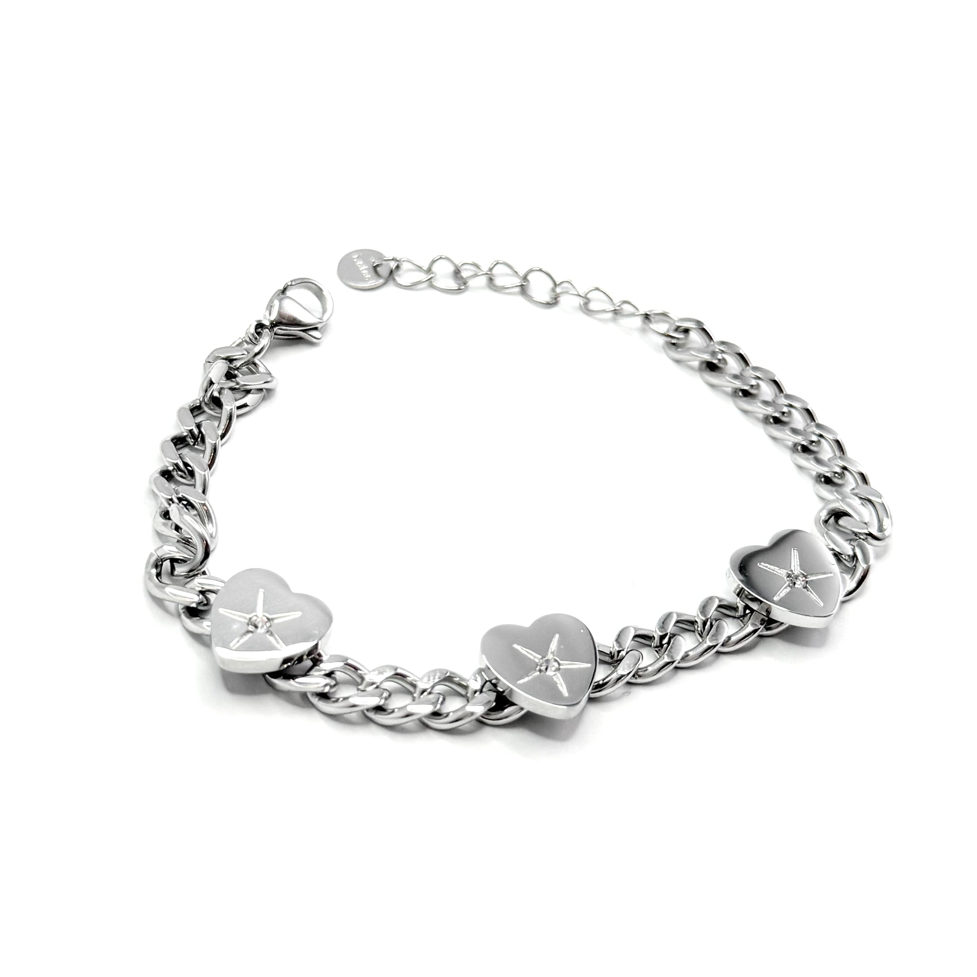 Štýlový hrubší náramoo z chirurgickej ocele so srdiečkami strieborný-Bracelets-DIARA.sk-DIARA.sk